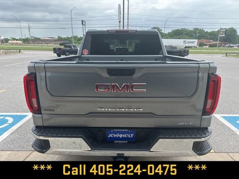 Used 2025 GMC Sierra 1500 SLT AWD/4WD image 4