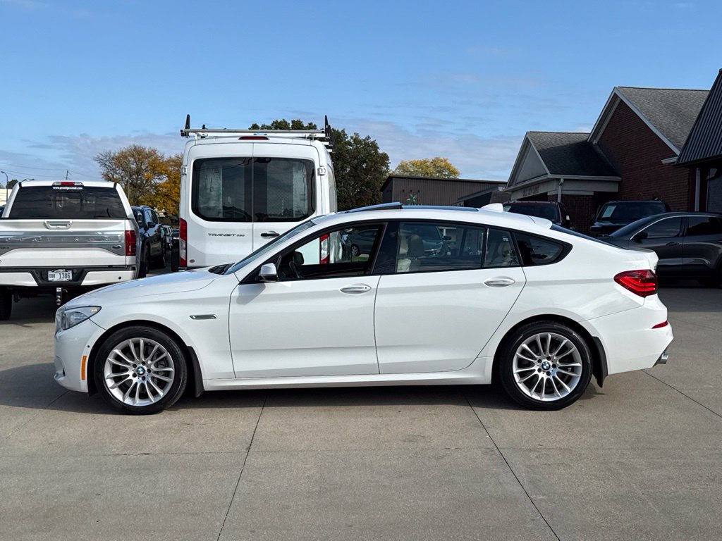 Used 2016 BMW 535i Gran Turismo xDrive AWD/4WD image 3
