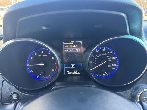 Used 2019 Subaru Outback 2.5i Touring image 11