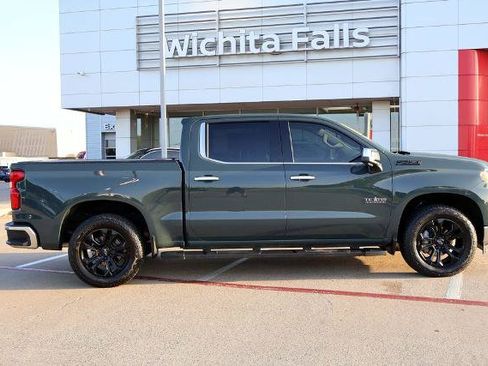 Used 2025 Chevrolet Silverado 1500 LTZ AWD/4WD image 8