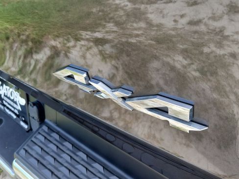 Used 2023 RAM 1500 Laramie image 6