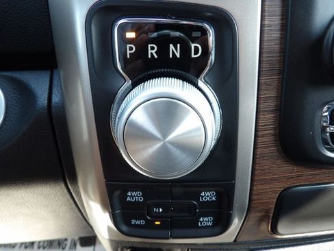Used 2018 RAM 1500 Laramie AWD/4WD image 19
