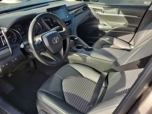 Used 2024 Toyota Camry SE FWD image 10