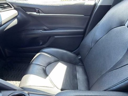 Used 2021 Toyota Camry XSE FWD image 23