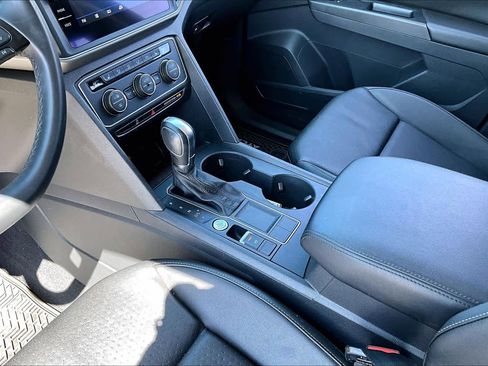 Used 2019 Volkswagen Atlas SE image 16