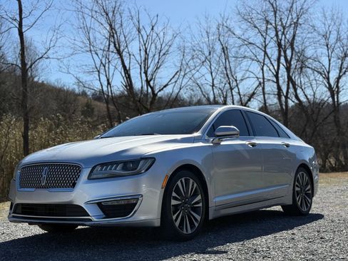 Used 2017 Lincoln MKZ Reserve w/ Climate Package AWD/4WD image 3