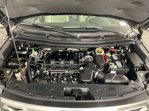 Used 2019 Ford Explorer Limited w/ Class III Trailer Tow Package image 9