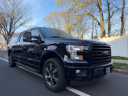 Used 2017 Ford F150 XLT w/ Equipment Group 302A Luxury image 4