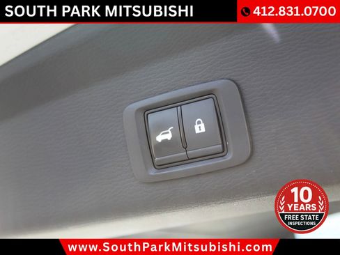 Used 2024 Mitsubishi Outlander Ralliart AWD/4WD image 19