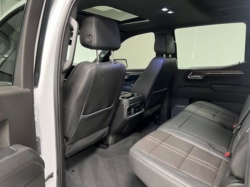 Used 2023 Chevrolet Silverado 1500 High Country w/ High Country Premium Package image 41