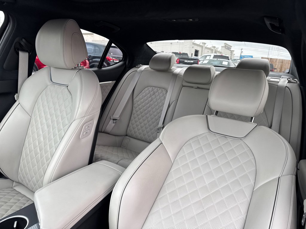 Used 2023 Genesis G70 3.3T w/ Sport Prestige Package RWD image 36