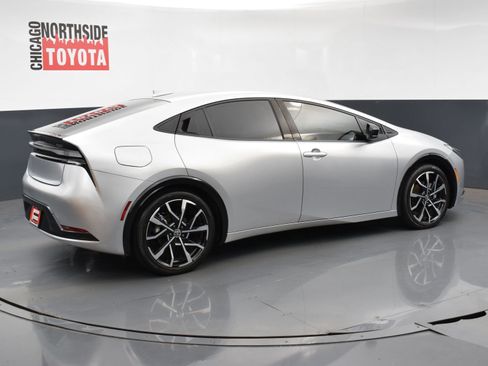 Used 2024 Toyota Prius Prime image 4