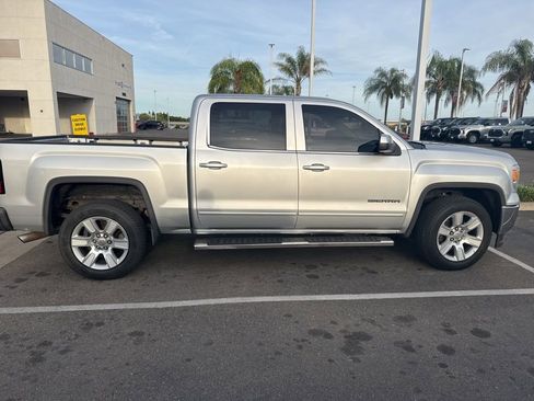 Used 2015 GMC Sierra 1500 SLE w/ SLE Value Package image 6