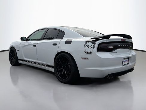 Used 2014 Dodge Charger R/T RWD image 12