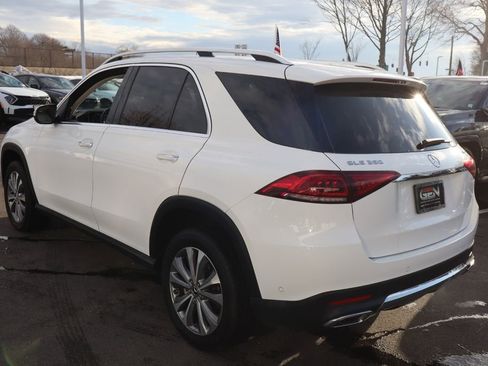 Used 2021 Mercedes-Benz GLE 350 4MATIC w/ Premium Package image 6