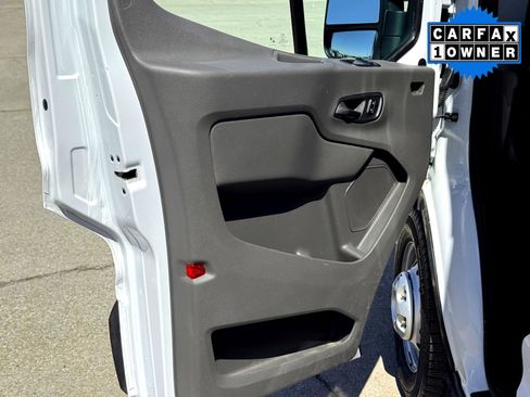 Used 2024 Ford Transit 350 XLT image 17