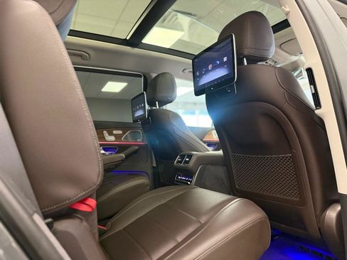 Used 2020 Mercedes-Benz GLS 450 4MATIC w/ Convenience Package image 25