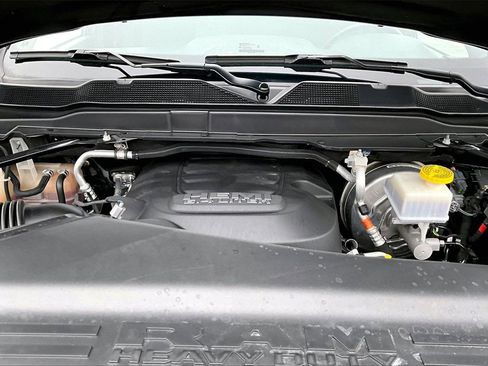 Certified 2024 RAM 2500 Tradesman w/ Chrome Appearance Group image 34