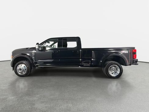 Used 2026 Ford F450 Platinum w/ FX4 Off-Road Package AWD/4WD image 6