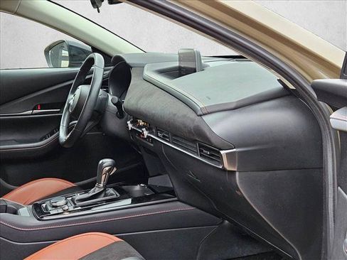 Used 2024 MAZDA CX-30 Carbon AWD/4WD image 19