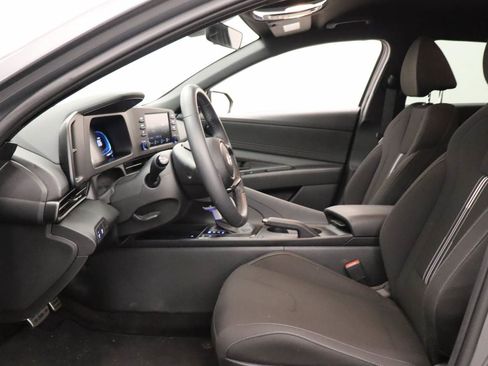 Used 2026 Hyundai Elantra Sport FWD image 15