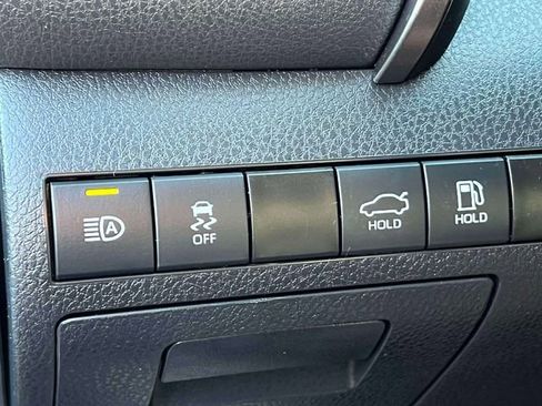 Certified 2023 Toyota Camry SE AWD/4WD image 23