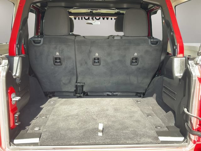 Used 2020 Jeep Wrangler Unlimited Rubicon AWD/4WD image 14