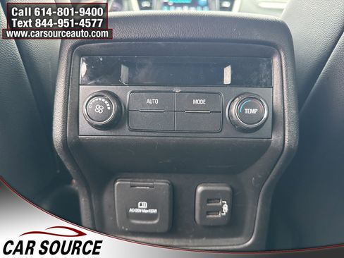 Used 2019 GMC Acadia SLT image 32
