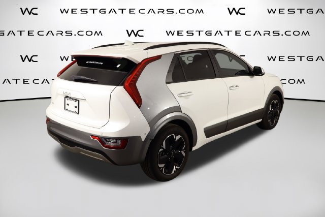 Certified 2023 Kia Niro Wave FWD image 47