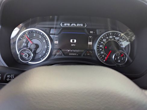 Used 2023 RAM 1500 Big Horn AWD/4WD image 13