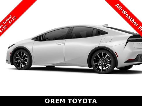 New 2026 Toyota Prius Plug-In Hybrid FWD image 5