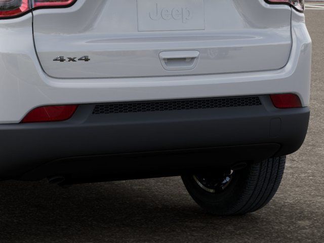 New 2026 Jeep Compass Latitude AWD/4WD image 13