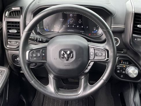 Used 2023 RAM 1500 Limited AWD/4WD image 13