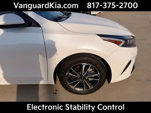Certified 2023 Kia Forte LXS image 11
