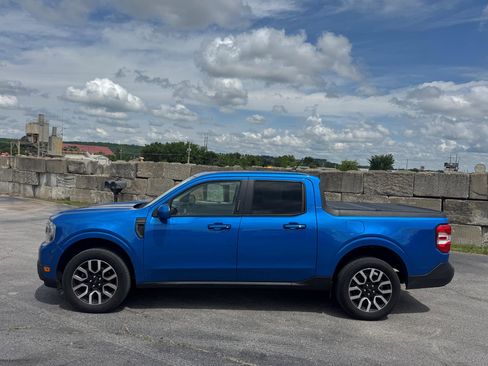 Used 2022 Ford Maverick Lariat w/ Equipment Group 500A Standard AWD/4WD image 3