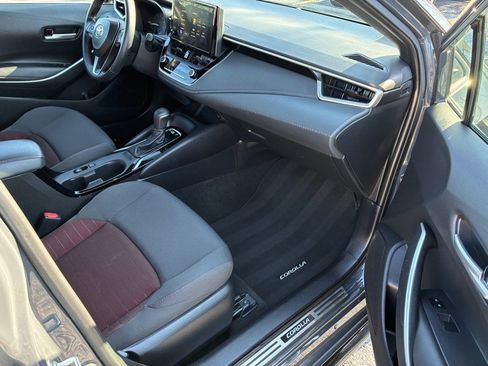 Used 2023 Toyota Corolla SE image 17