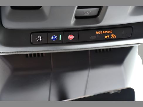 Certified 2023 Cadillac Escalade Premium Luxury Platinum AWD/4WD image 39
