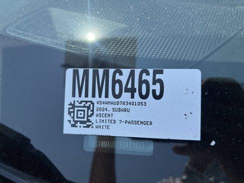 Used 2024 Subaru Ascent Limited w/ Technology Package AWD/4WD image 2