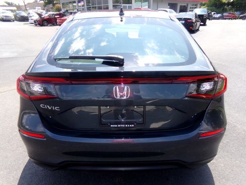 Used 2024 Honda Civic LX image 4