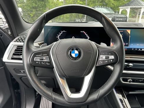 Used 2025 BMW X5 xDrive40i AWD/4WD image 12