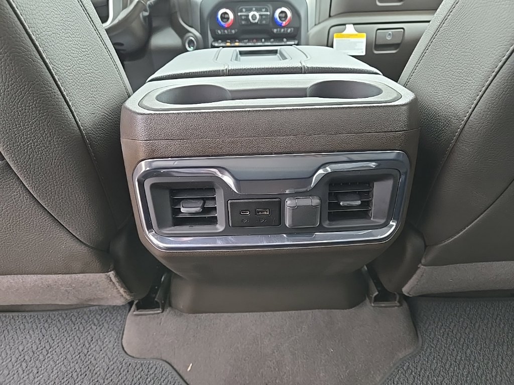 Used 2022 GMC Sierra 1500 Denali w/ Driver Alert Package II AWD/4WD image 15