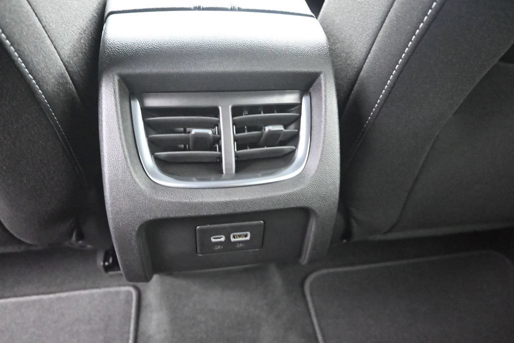 New 2026 Chevrolet Blazer LT w/ Convenience Package FWD image 18