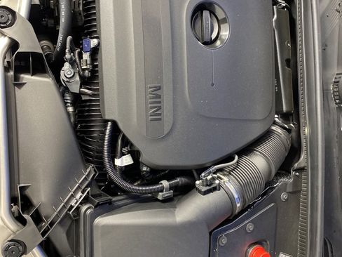 New 2026 MINI Cooper 2-Door Hardtop image 24