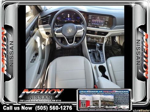 Used 2023 Volkswagen Jetta SE FWD image 28
