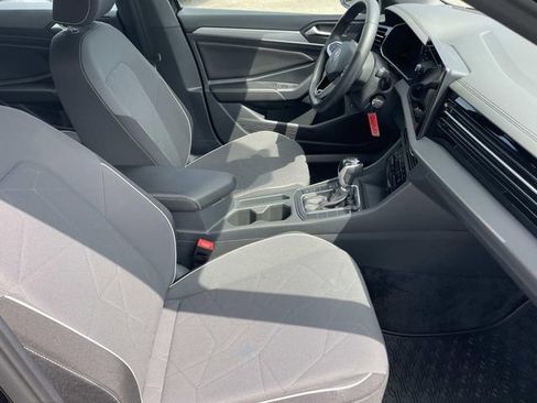 Certified 2026 Volkswagen Jetta Sport FWD image 27