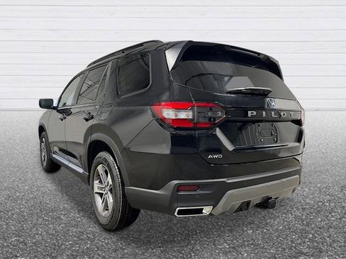 New 2026 Honda Pilot EX-L image 3