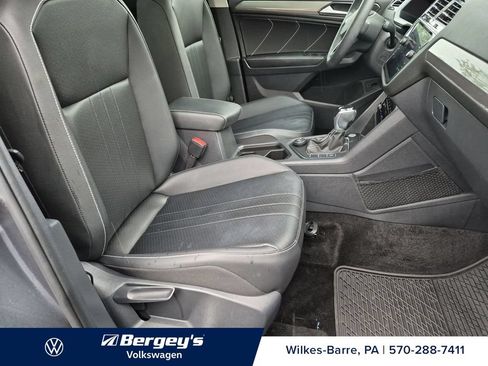 Certified 2024 Volkswagen Tiguan SE AWD/4WD image 28