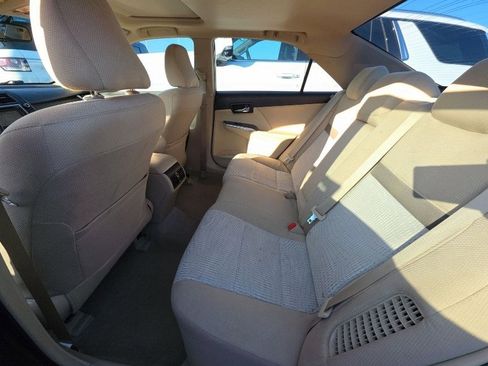 Used 2012 Toyota Camry XLE image 12