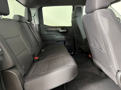 Used 2025 Chevrolet Silverado 1500 LT Trail Boss w/ LPO, Dark Essentials Package AWD/4WD image 21