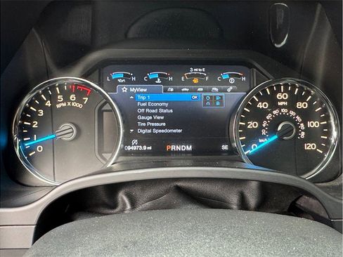 Used 2017 Ford F150 Lariat image 16